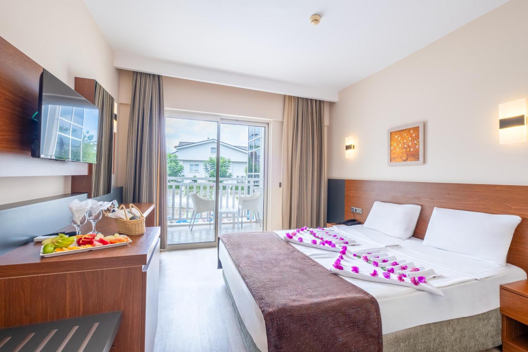 Viking Express Hotel Kemer Exterior foto